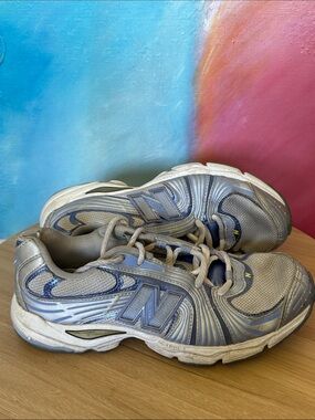 New Balance 778 running and training model sneakers.  Size 6.5